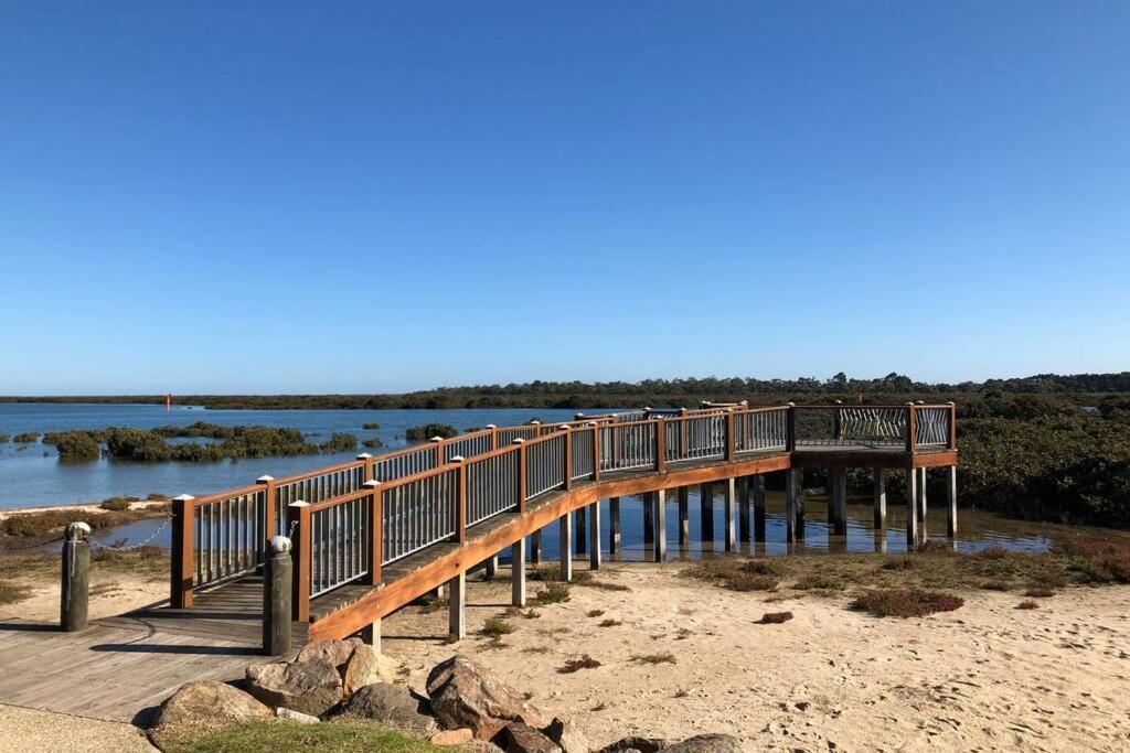 That Seaside Cottage - Fully Equipped Home, 4 Bedrooms On The Foreshore Tooradin Bagian luar foto